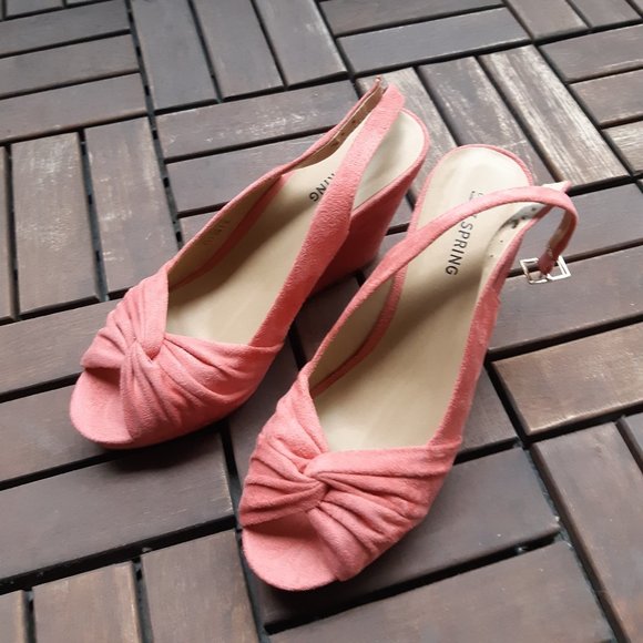 Call it spring salmon pink suede platform open toe - Picture 2 of 4